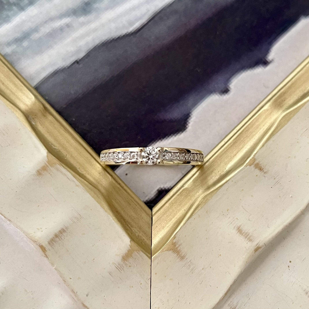 RPM Bague Semi-éternité CZ en or jaune ou blanc 10K