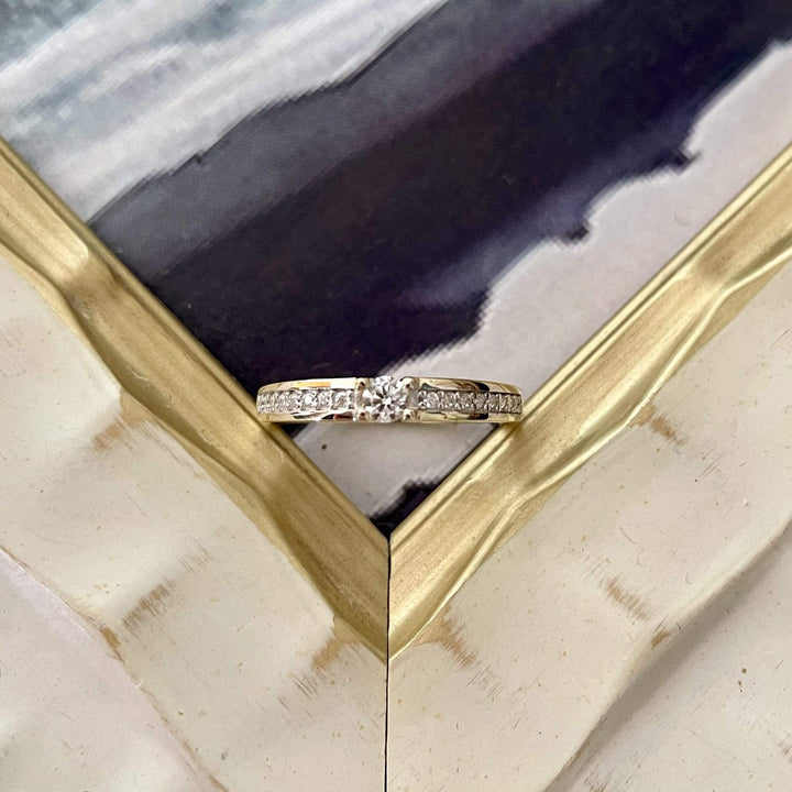 RPM Bague Semi-éternité CZ en or jaune ou blanc 10K